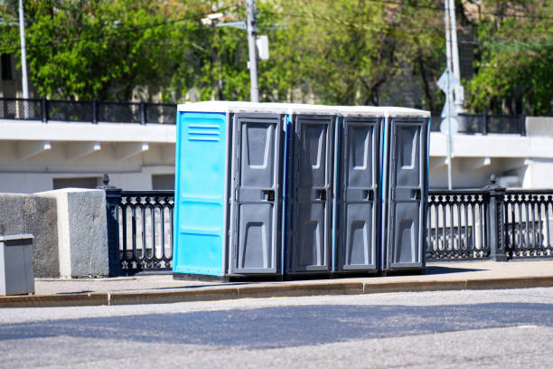 Best Portable restroom trailer rental  in Leslie, MI